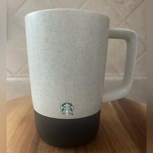 💫Starbucks 💫 Ceramic Mug With Handle / Lid / Rubber Bottom